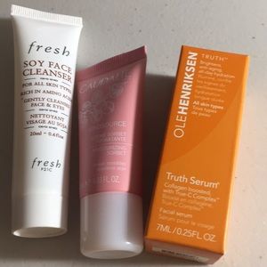 Skincare sample bundle